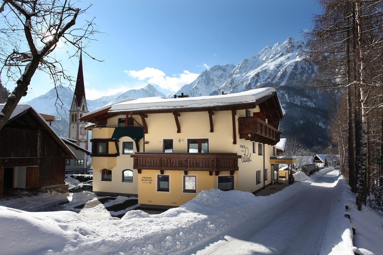 Hotel Garni Liesl Längenfeld Exterior photo